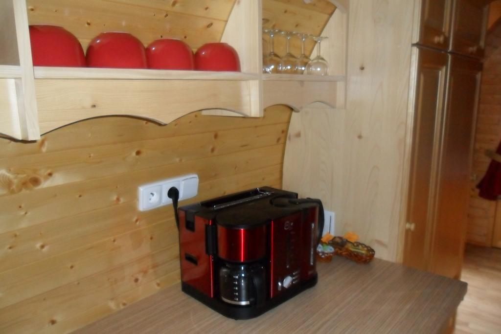 Le Chalet du Chemin et sa Roulotte Berviller-en-Moselle Extérieur photo